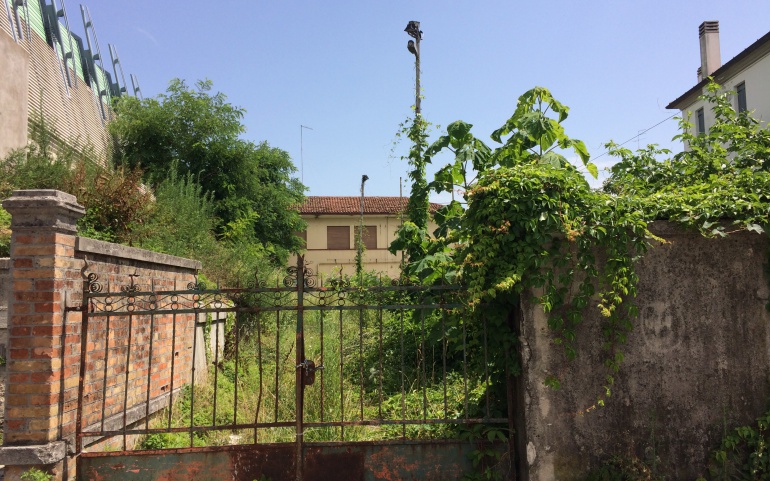 Interpellanza sulle condizioni igieniche dell’edificio denominato “ex dopo lavoro” FS in via Pittoni